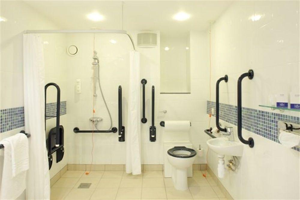 Holiday Inn Express Dundee By Ihg Extérieur photo