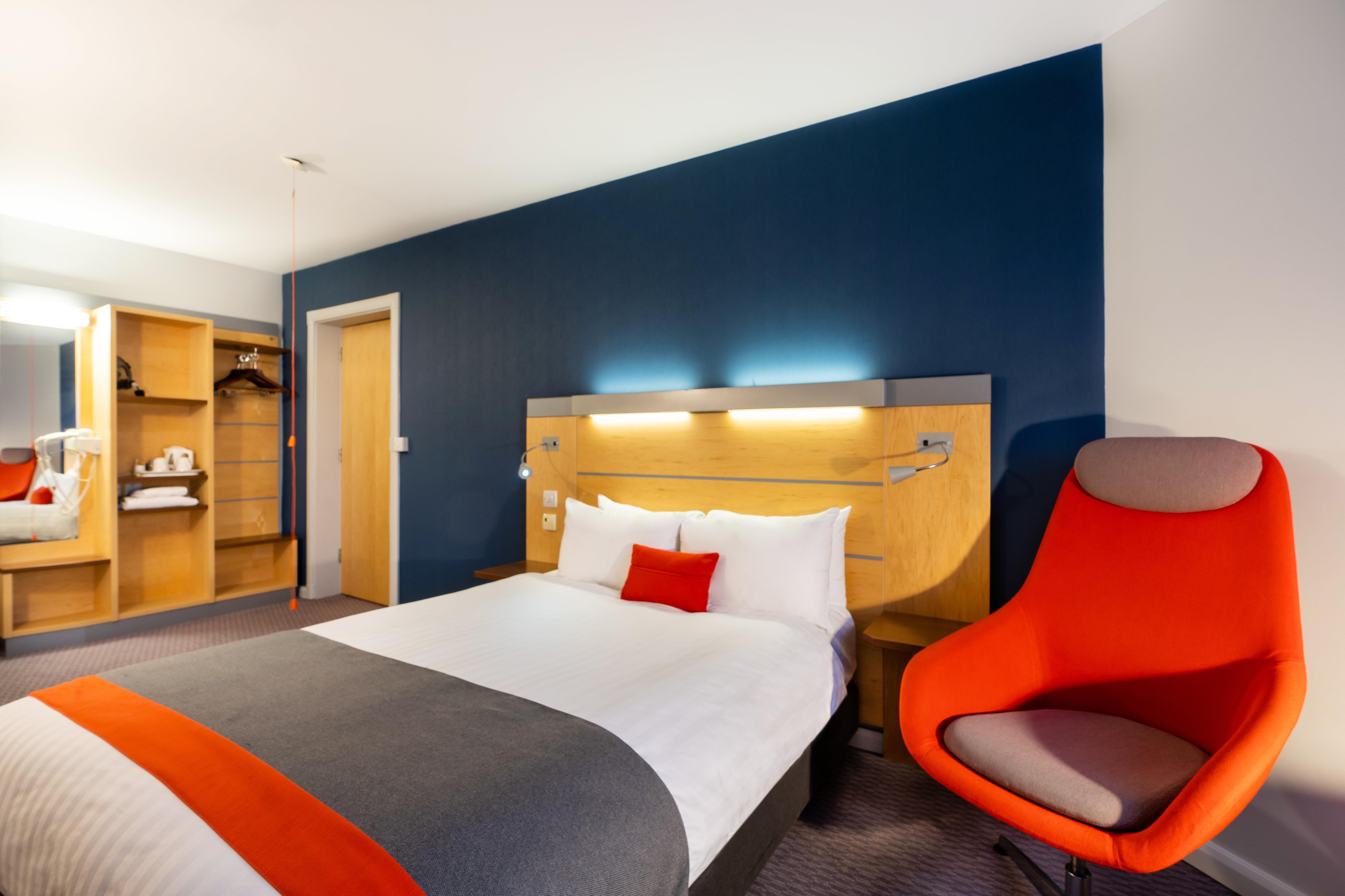 Holiday Inn Express Dundee By Ihg Extérieur photo