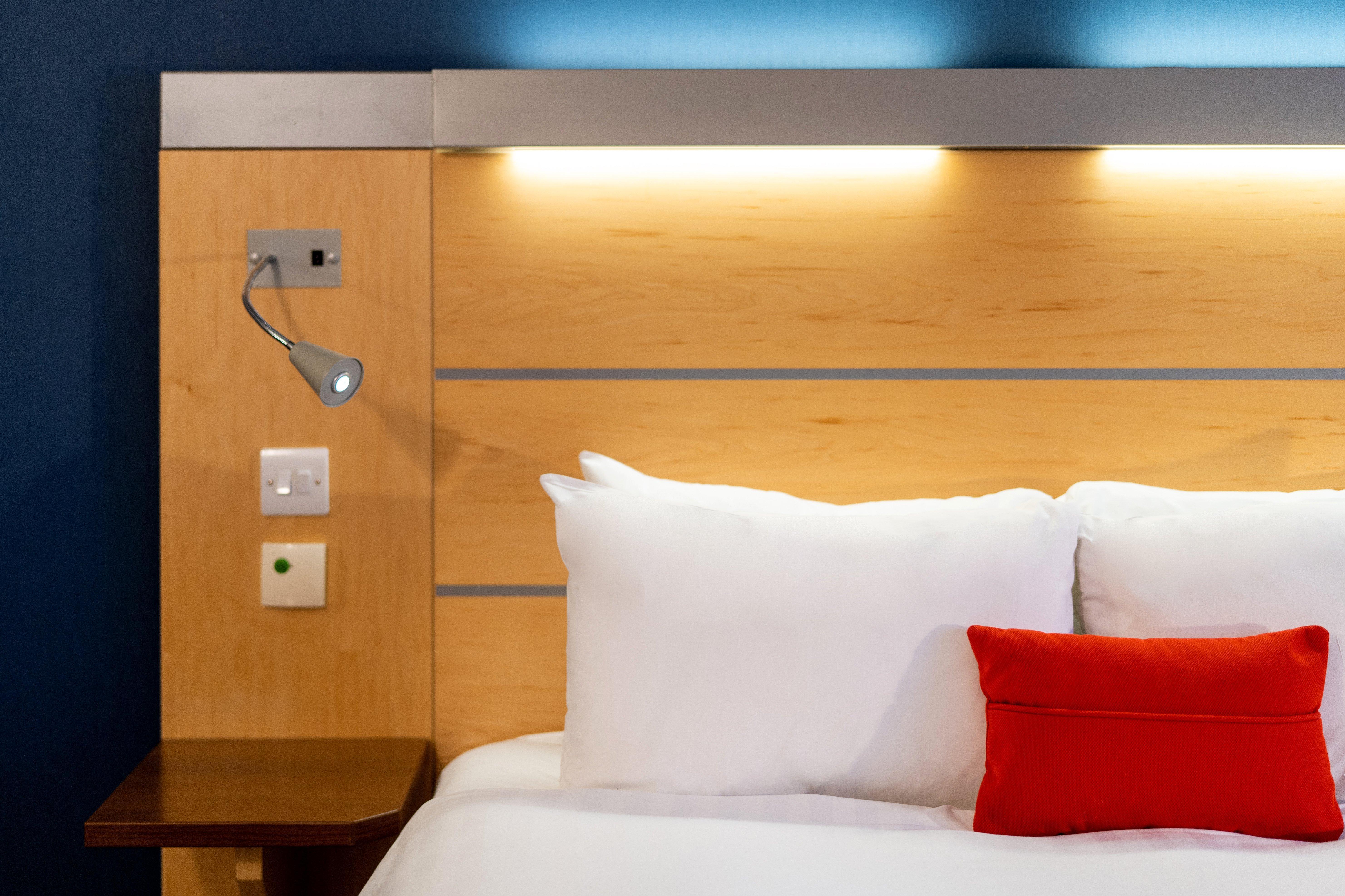 Holiday Inn Express Dundee By Ihg Extérieur photo
